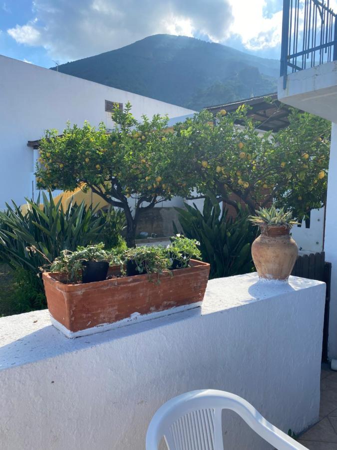 Villa Casa Salina Santa Marina Salina Exterior foto
