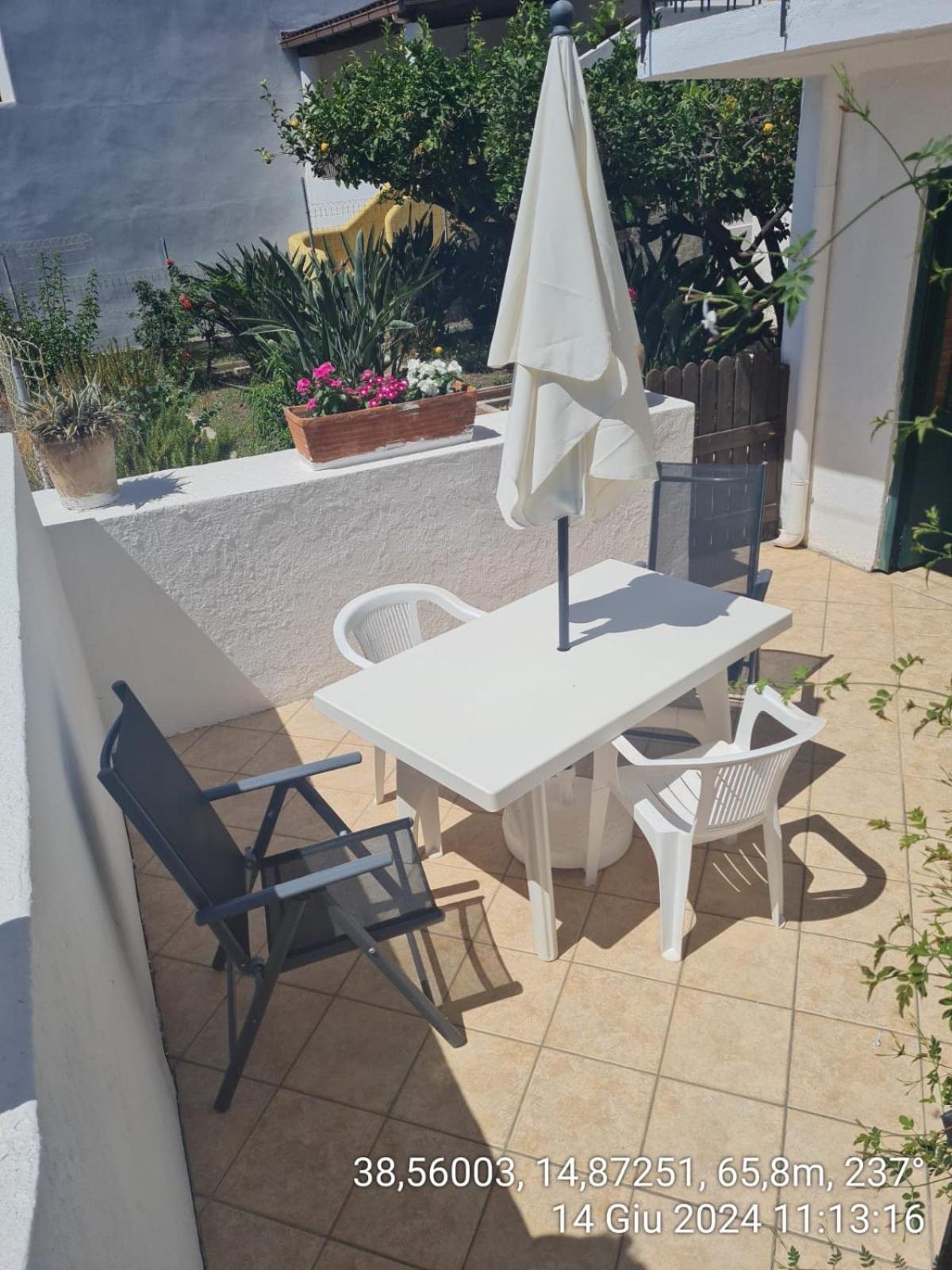 Villa Casa Salina Santa Marina Salina Exterior foto
